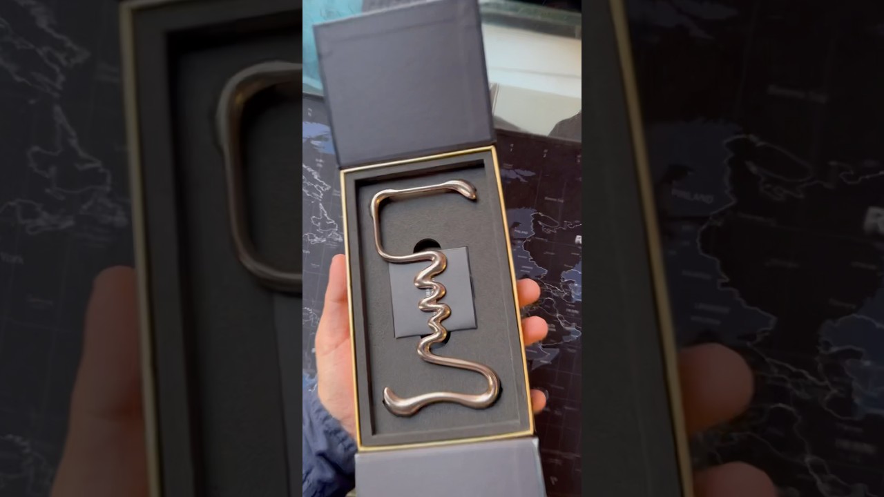 This case for iphone 🥵| iphone 16pro cover | mettle frame case | iphone case #shorts