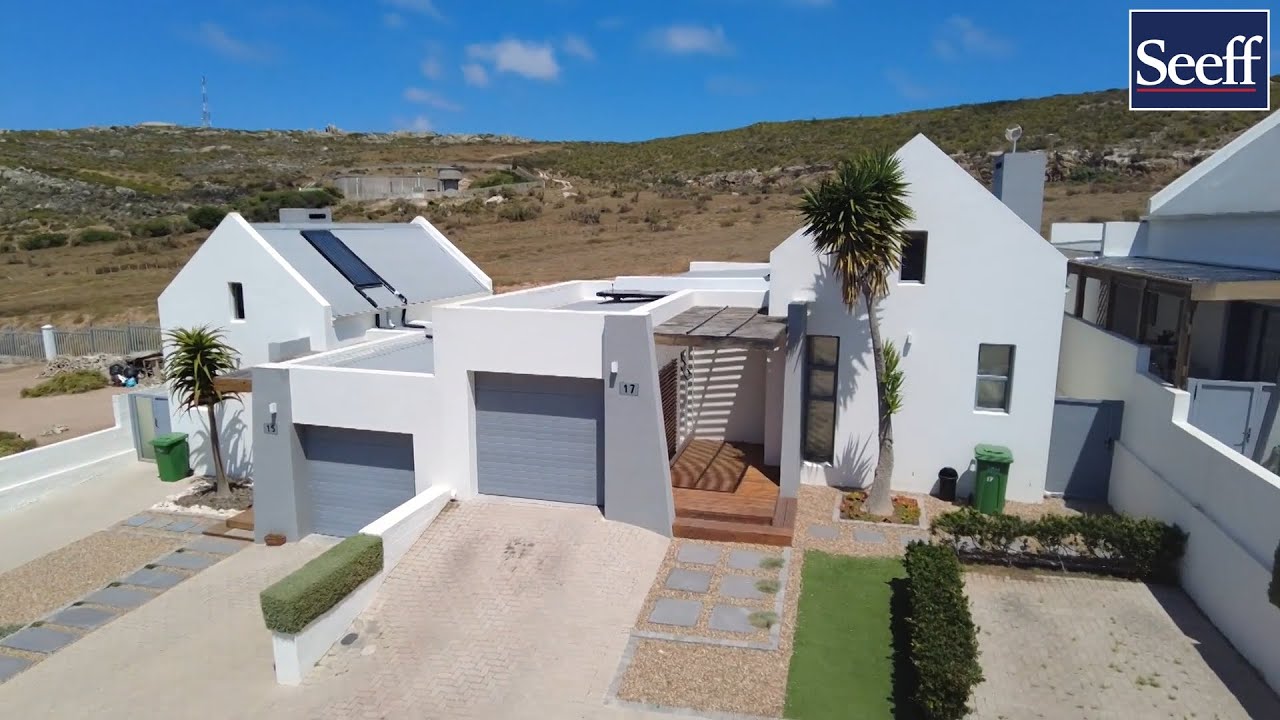 R1,449,000 | 2 Bedroom Townhouse For Sale in Saldanha Heights