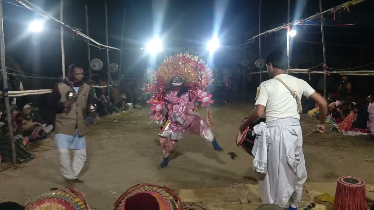 ওস্তাদ গিয়াসুদ্দিন ও দিলীপ