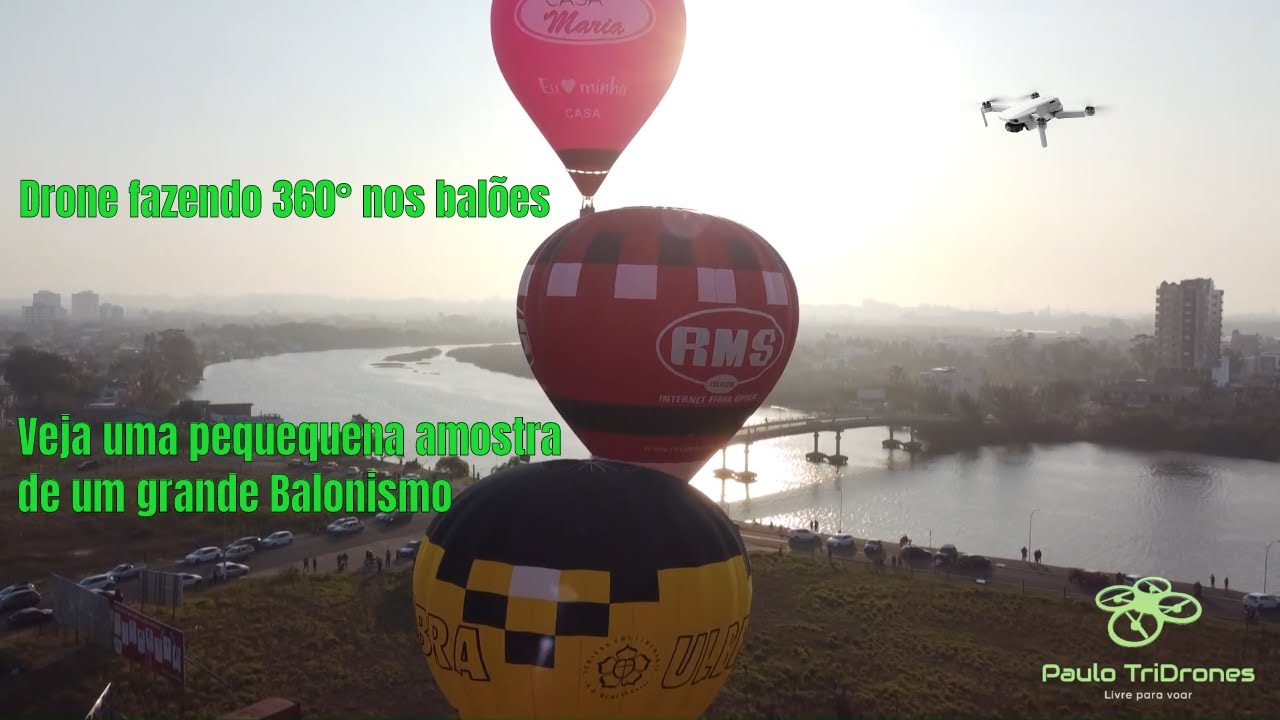 Incriveis Balões voando próximo ao rio Mampituba / Torres-RS