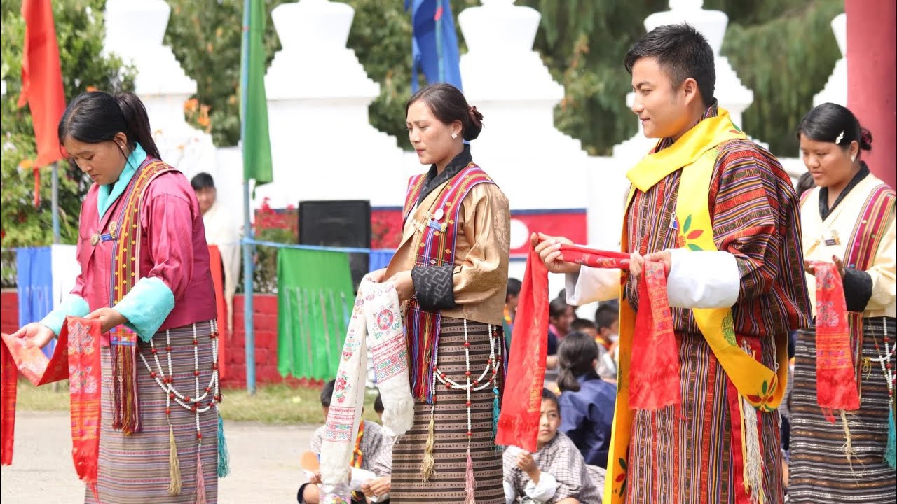 Sherubtse College Boys and Girls-Boedra Dance || Bhutanese Dance || Bhutan Dance || Kanglung