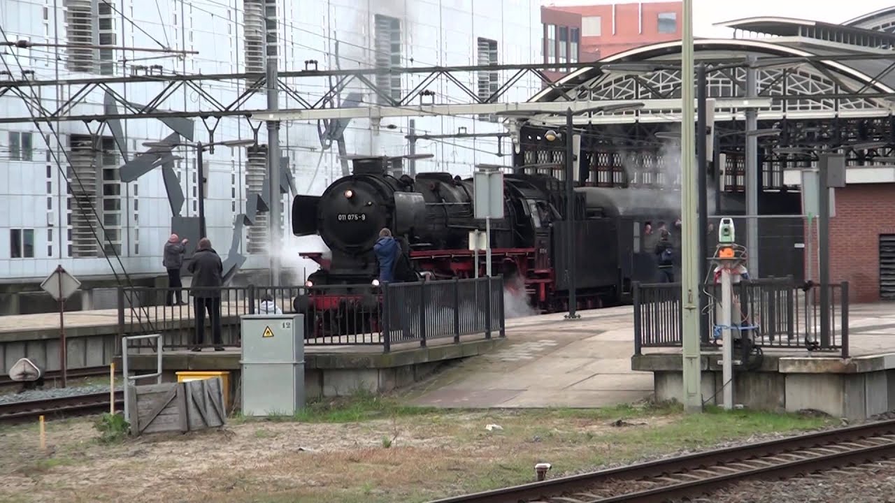 SSN 01 1075 vertrek uit Den Haag HS op 18-10-2014
