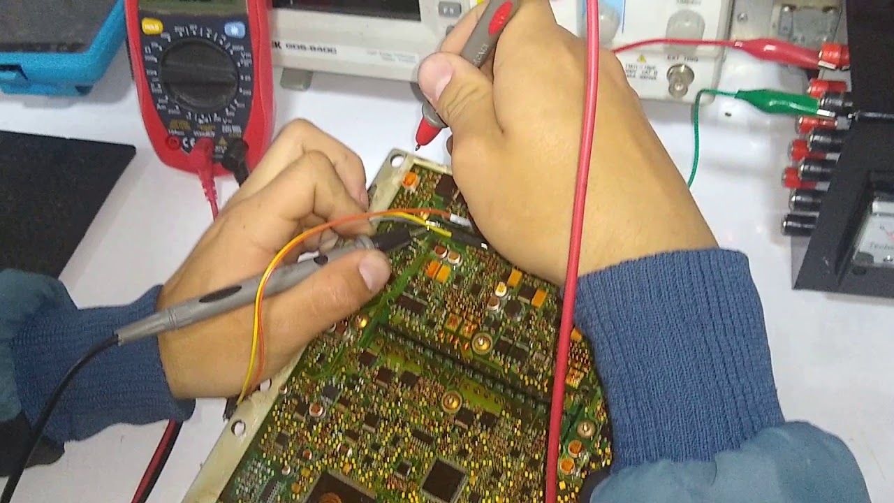Diagnostico computadora Mercedes Benz PLD diesel por perdida de comunicacion
