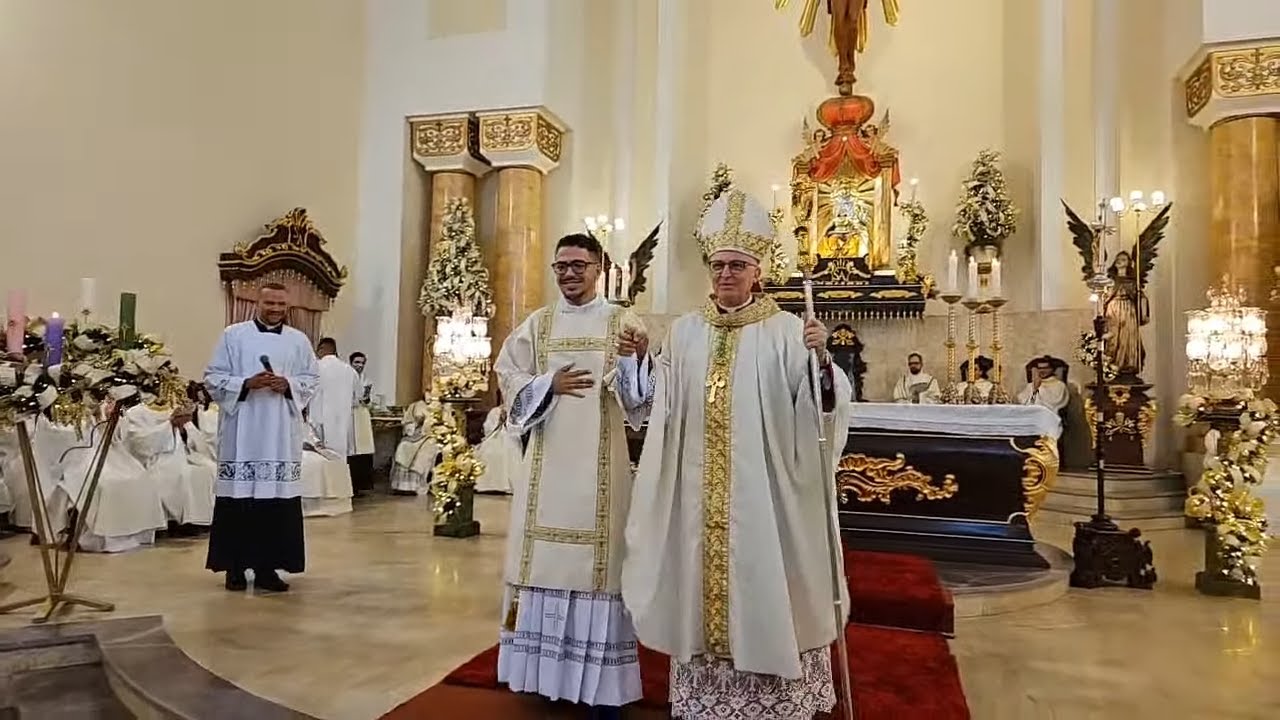 Ordenação diaconal do seminarista Alisson Nascimento de Freitas na Diocese de Mogi das Cruzes