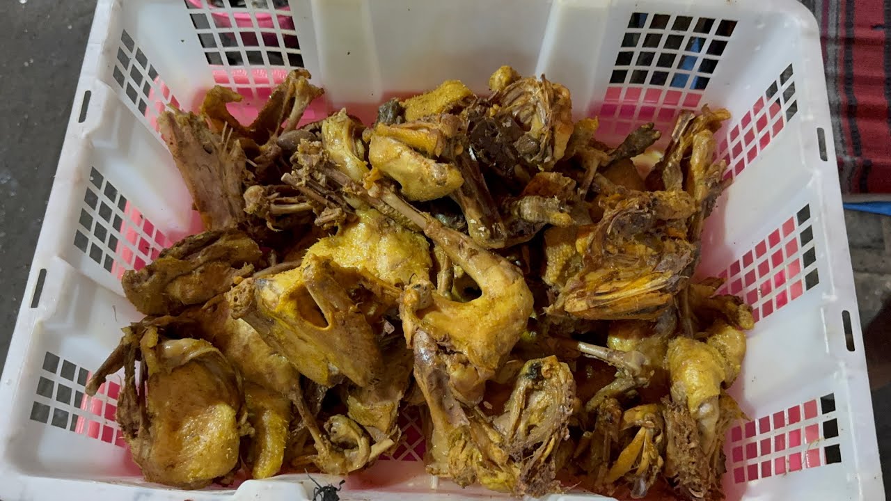 MEMUTUSKAN UNTUK BELI TAKJIL YANG PASTI PASTI SAJA SAMPAI WAKTU BERBUKA PUASA 🥲