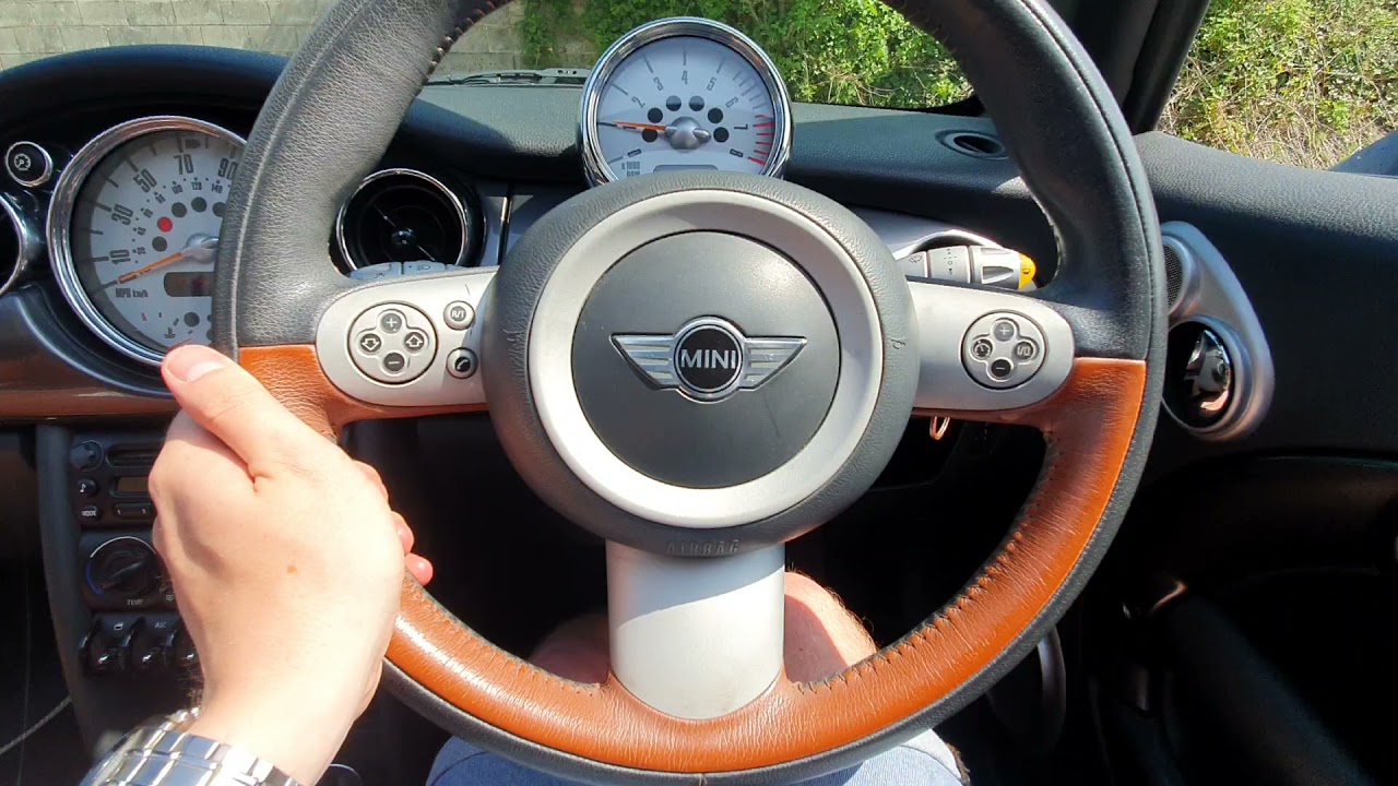 MINI COOPER 1.6 CONVERTIBLE SIDEWALK EDITION - SALES REVIEW