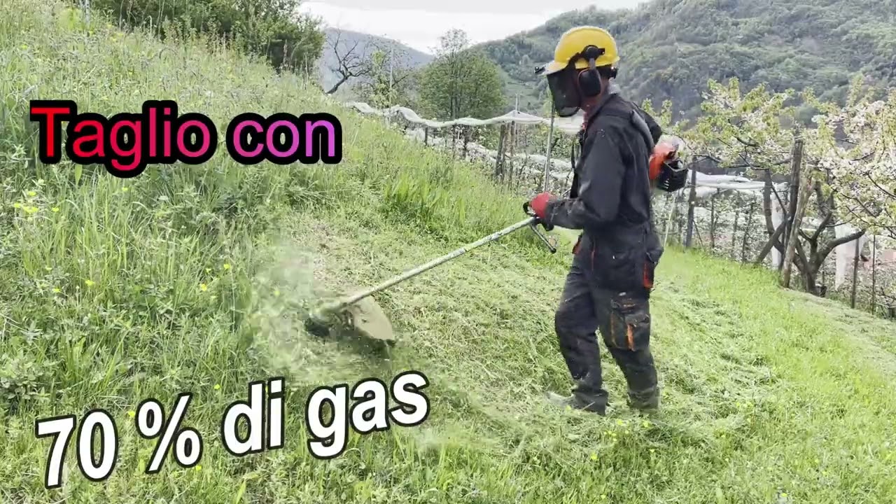 Decespugliatore ECHO SRM-3021TES Primo Pieno di miscela