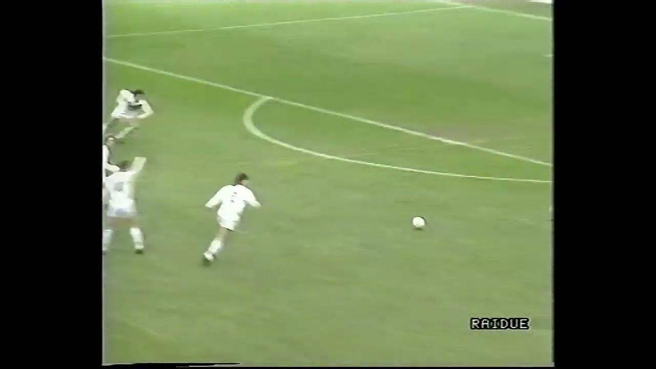 Bologna Serie a 1990 , Bologna Juventus 1-1, 7 Gennaio 1990 Bologna -Cesena 1-0 , Cremonese