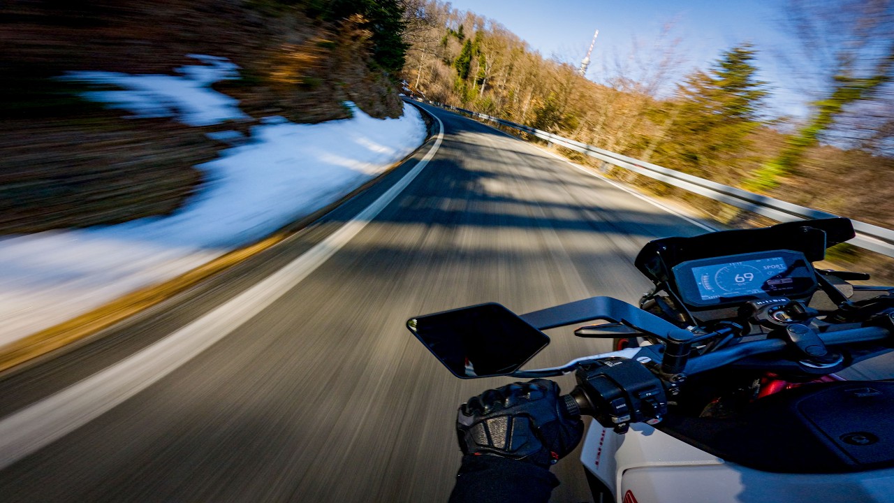 Start of the season | HONDA CB750 Hornet | POV