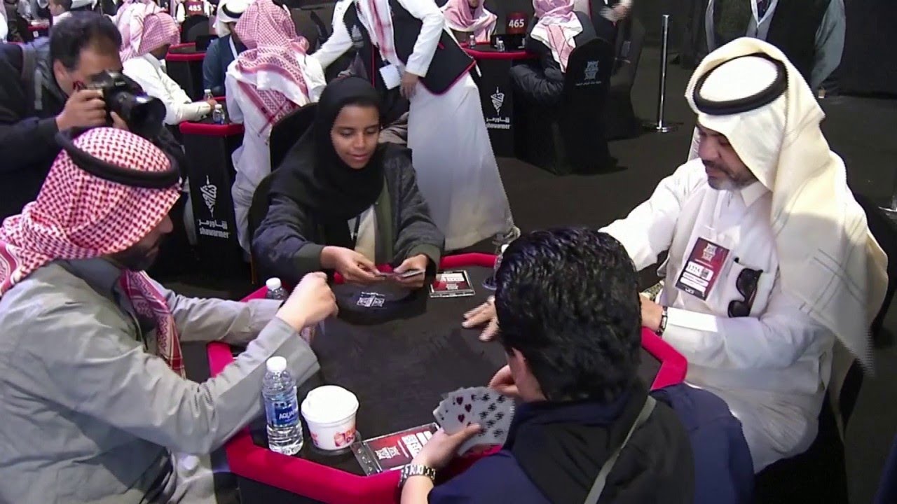 سعوديات ينافسن الرجال لأول مرة في بطولة شتاء الرياض البلوت