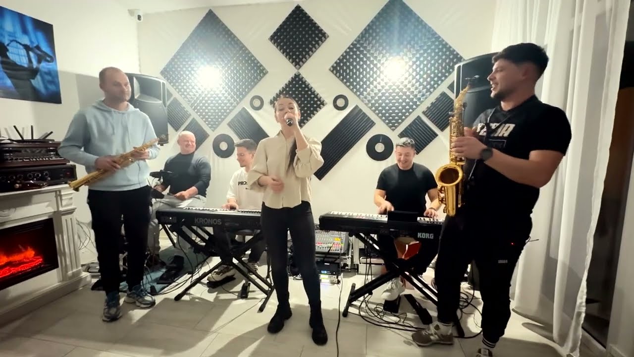 Andreea Lazea și ProMusic - Colaj de Brâuri LIVE