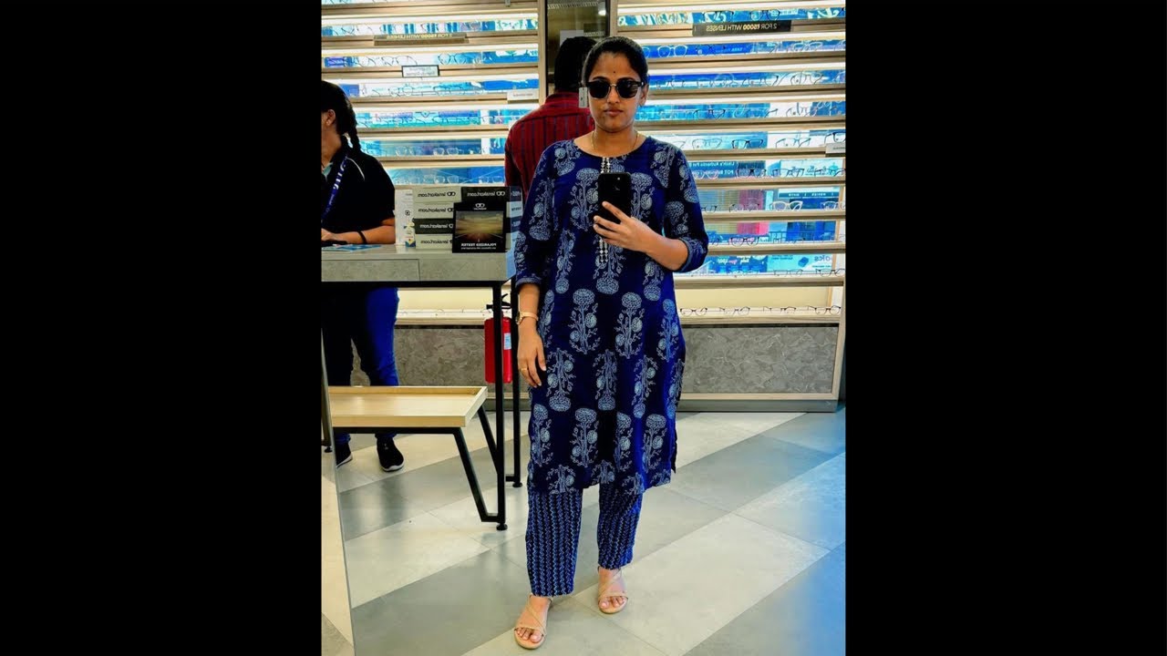 Neelu vlogs is live!గుడ్ మార్నింగ్ ఫ్రెండ్స్ Happy sunday is fun day ఈ రోజు మా ఇంట్లో స్పెషల్