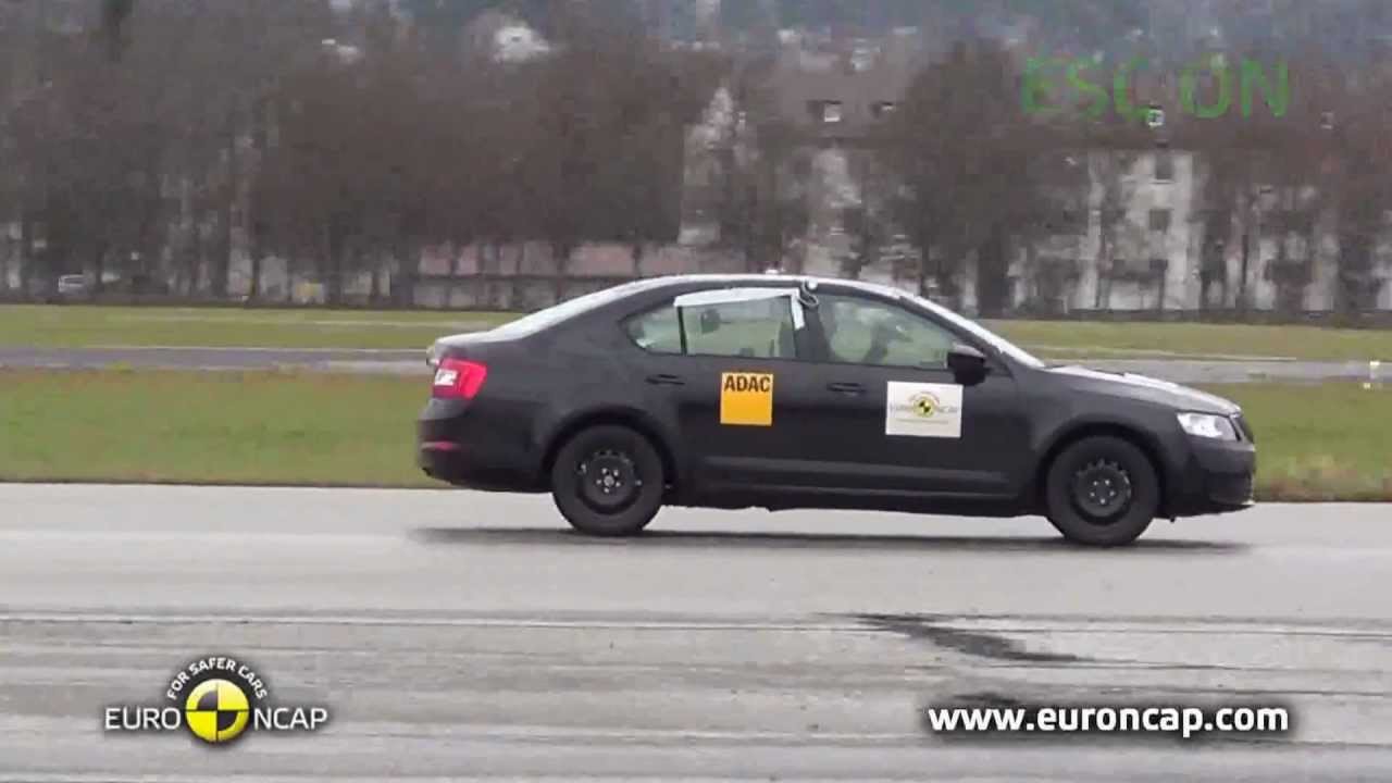 Skoda Octavia 2013 (A7) Лосиный тест (ESC test)
