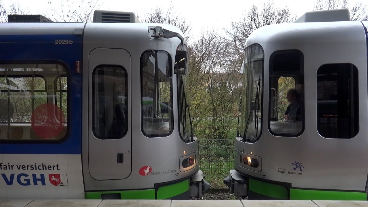 [ÜSTRA] Linie 1 - Kuppeln am Endpunkt Langenhagen