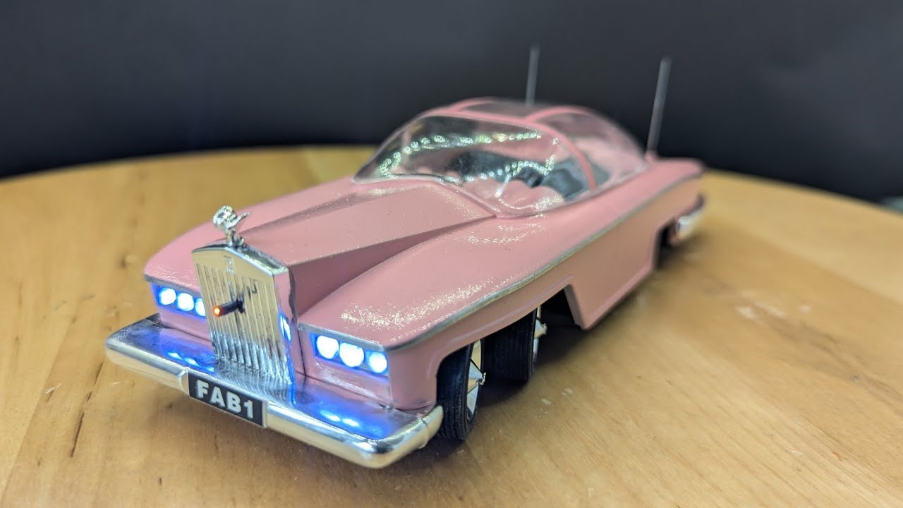 Thunderbirds FAB 1 Rolls Royce. AIP 1/32 scale model kit with added lighting and machine cannon.