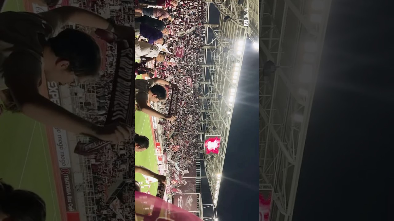 Imnul Rapidului 🤍 la meciul cu UTA Arad!