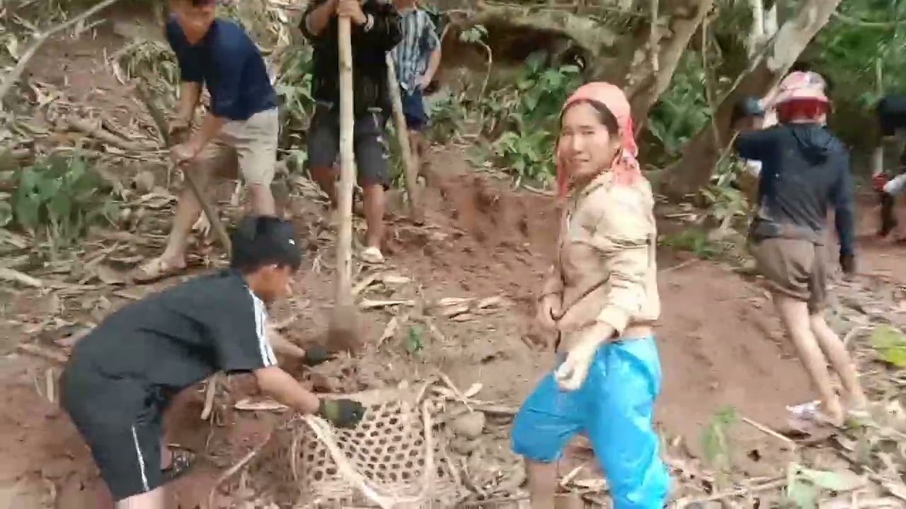 Cách người vùng cao bắt cá bống đột lạ quá mn ạ 