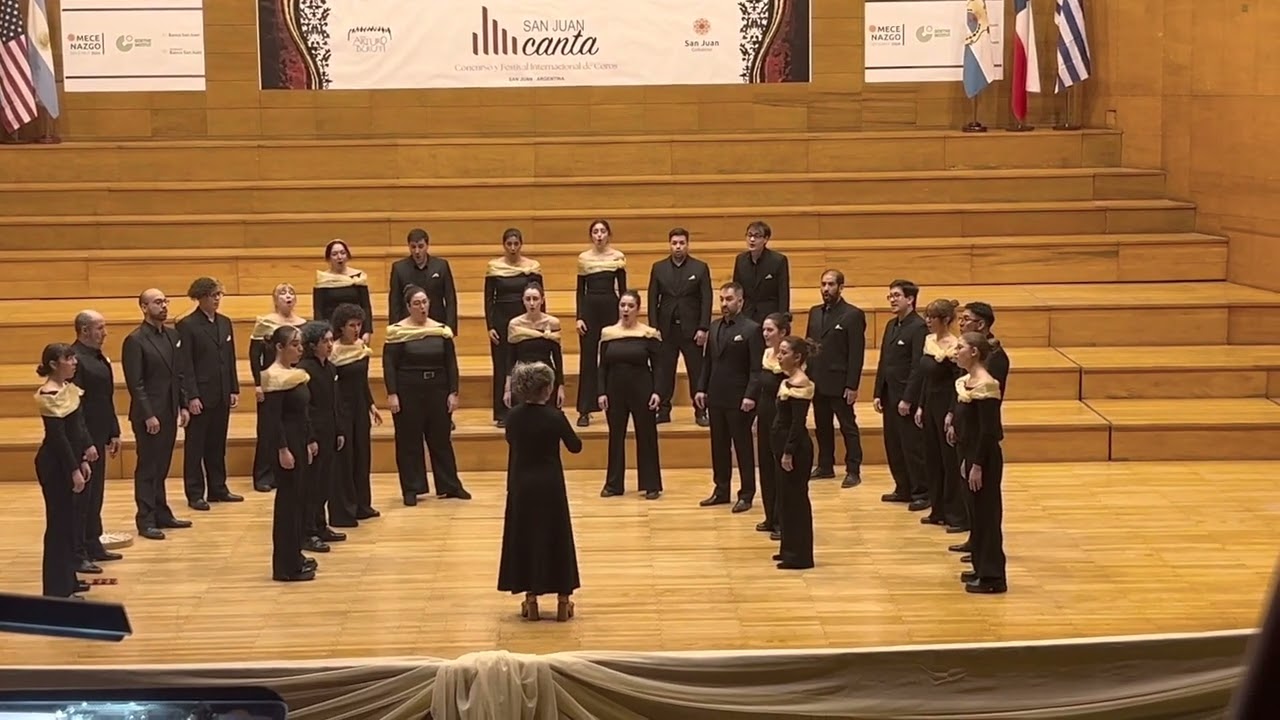 Ave Maria - Ensamble Vocal Aurig&aelig;