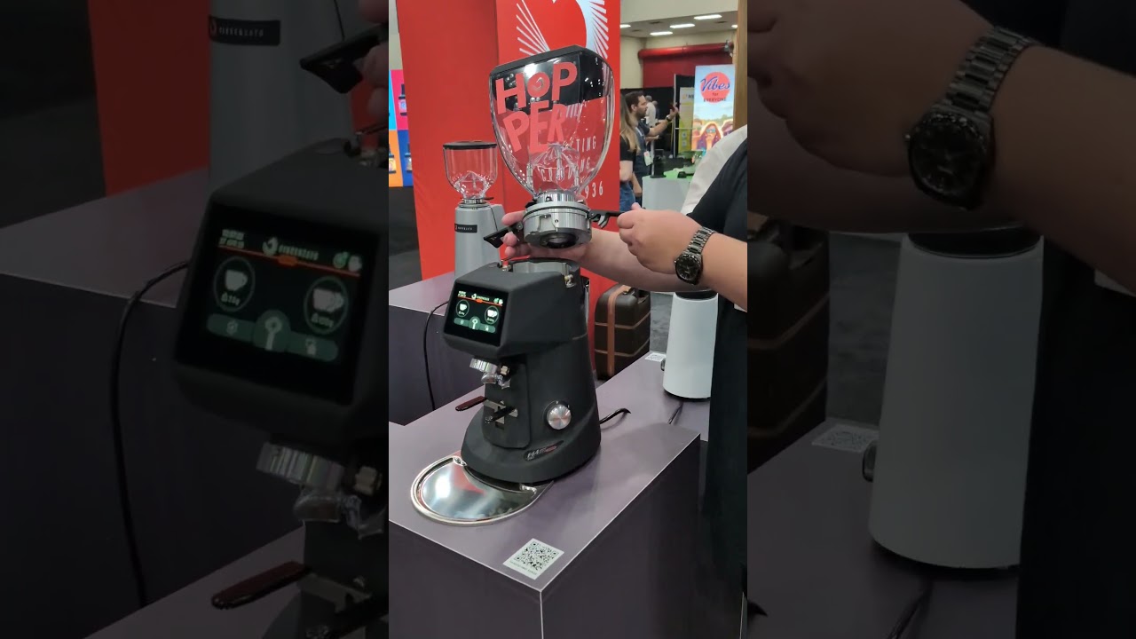 Cleaning your cafe's grinder every day just got way easier with Fiorenzato's PRO feature