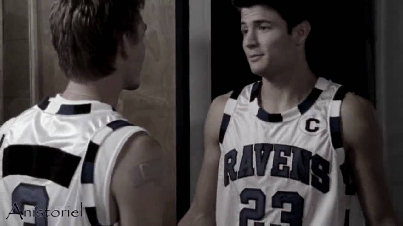 Nathan/Lucas - All fall down