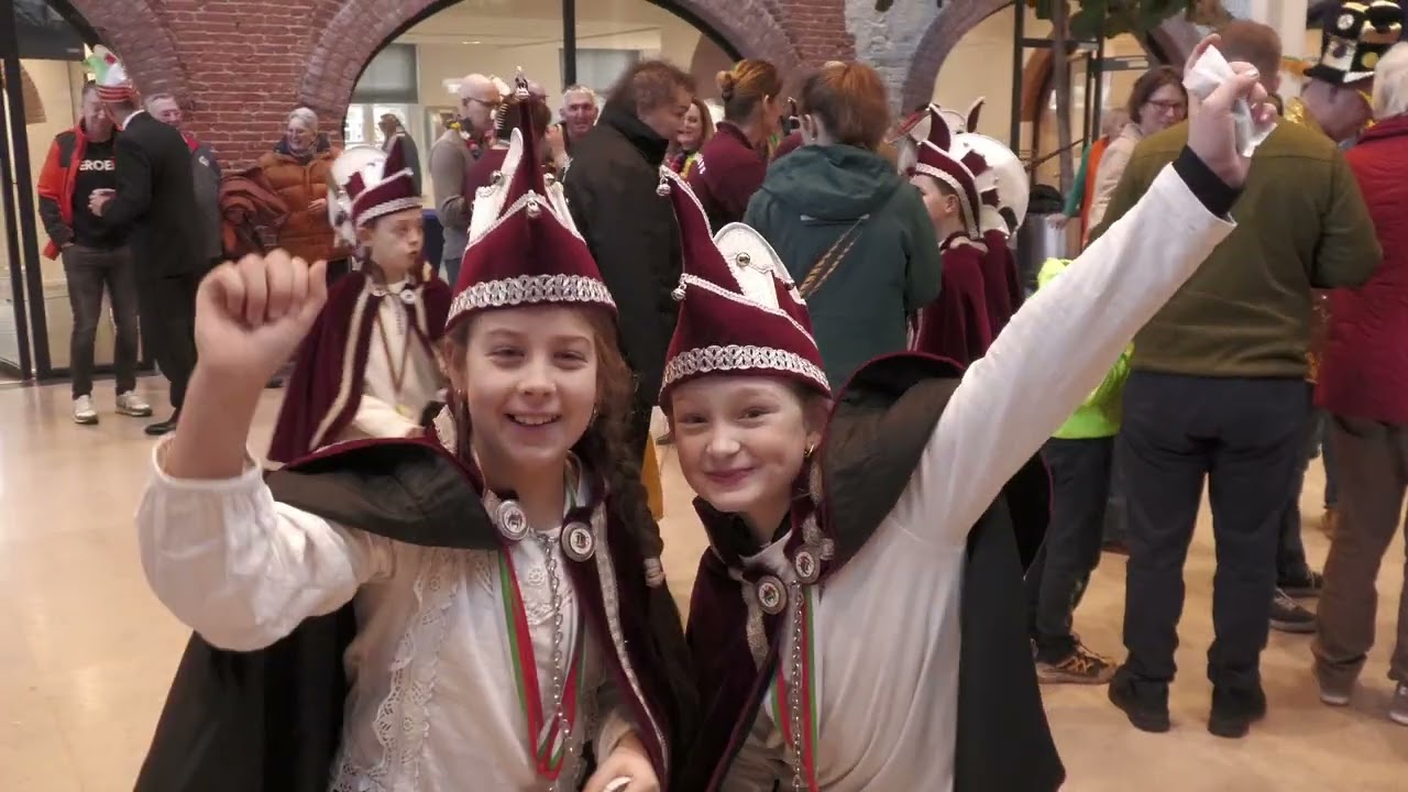Carnaval 2026 in Leidschendam met de Damzwabbers en de Gaanders