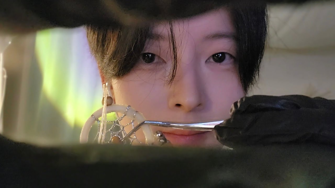 ASMR(sub) 악몽 꾸는 친구 눈청소와 편안한 속삭임 시각적 팅글✨️ eye cleaning👁