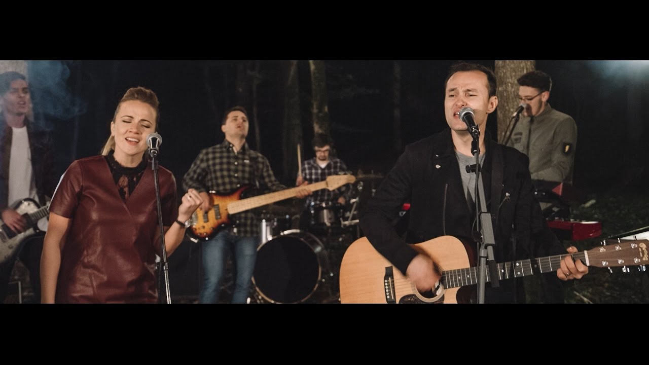 Alin si Emima Timofte - Cred in Salvatorul (Official Video)