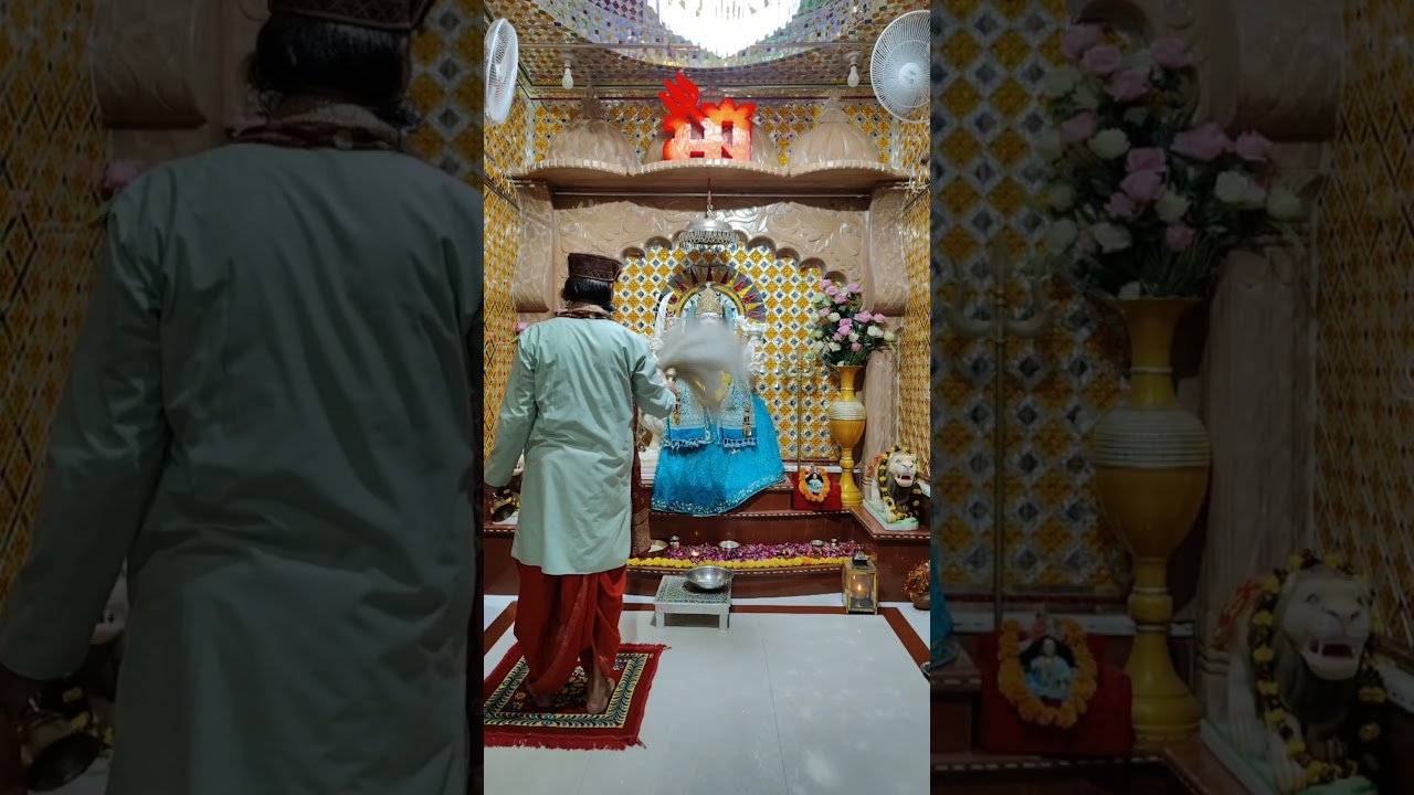 Durga Mata ki arti #durgamaa #durgamata #renwaldham #matarani
