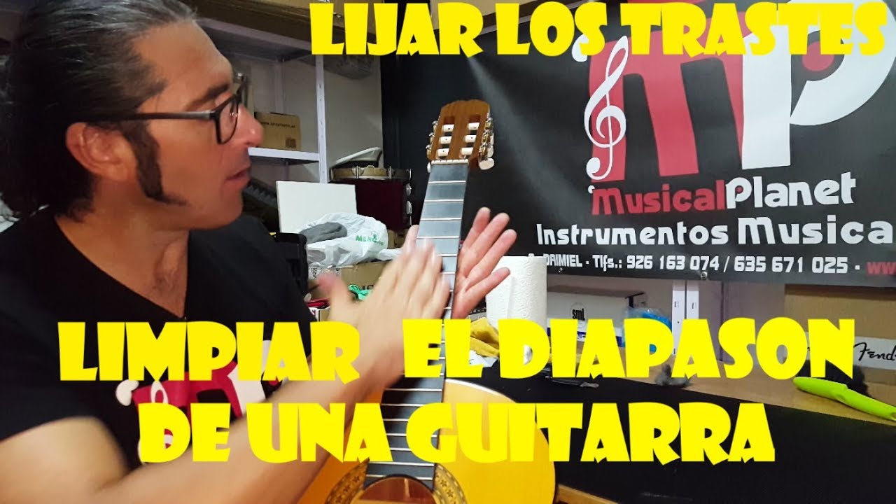 Limpiar el diapason de una #Guitarra española - Limpiar los trastes de una Guitarra