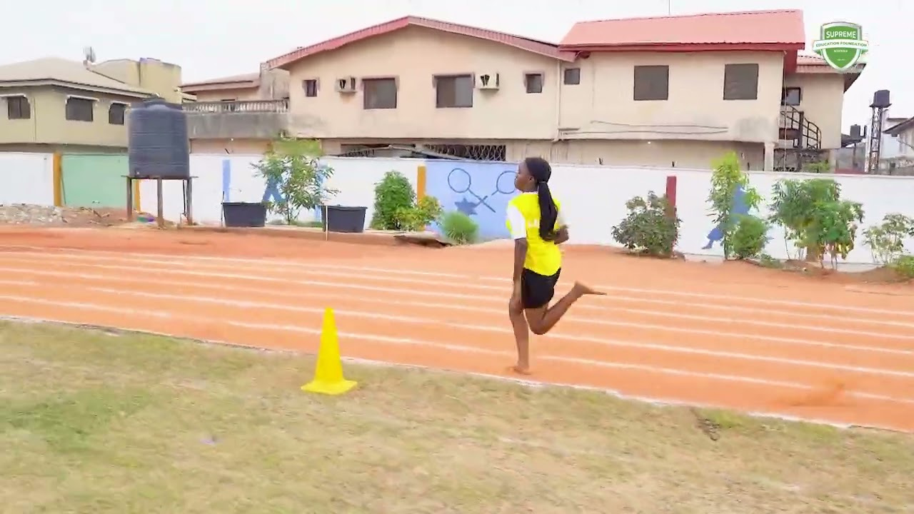 4 by 100M SNR GIRLS RELAY RACE (INTER HOUSE SPORTS COMPETITION 2025 )