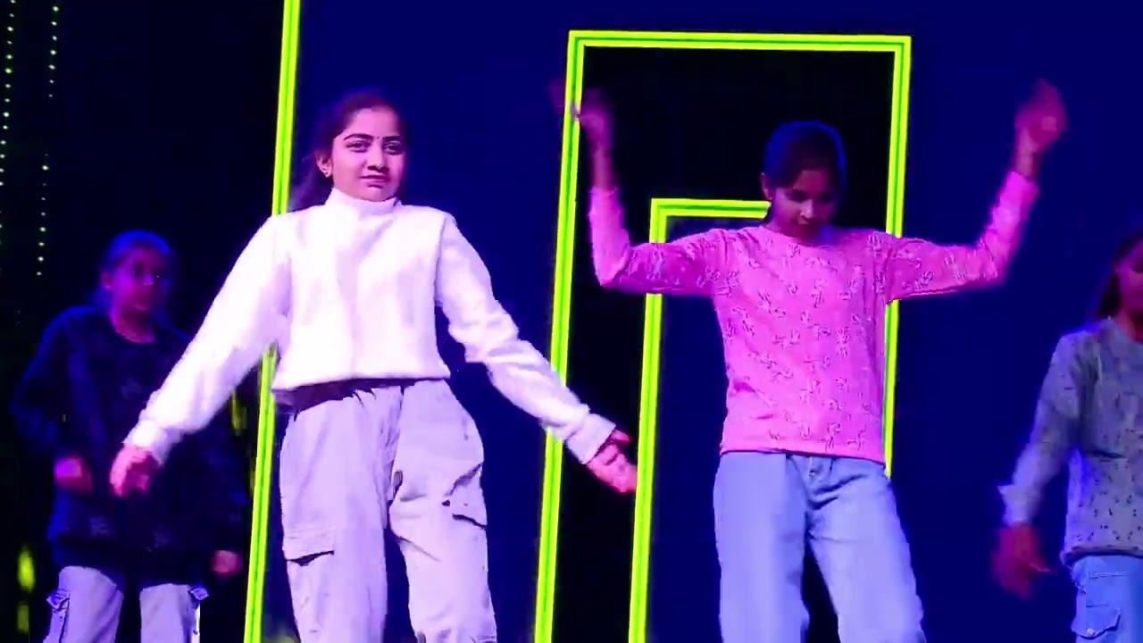 Global beats in one Dance by Hostel Girls...🥳
