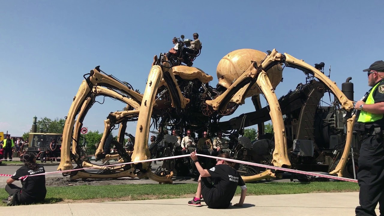 Les machines de l'Ile de Nantes : Le réveil de Kumo Ottawa 2017