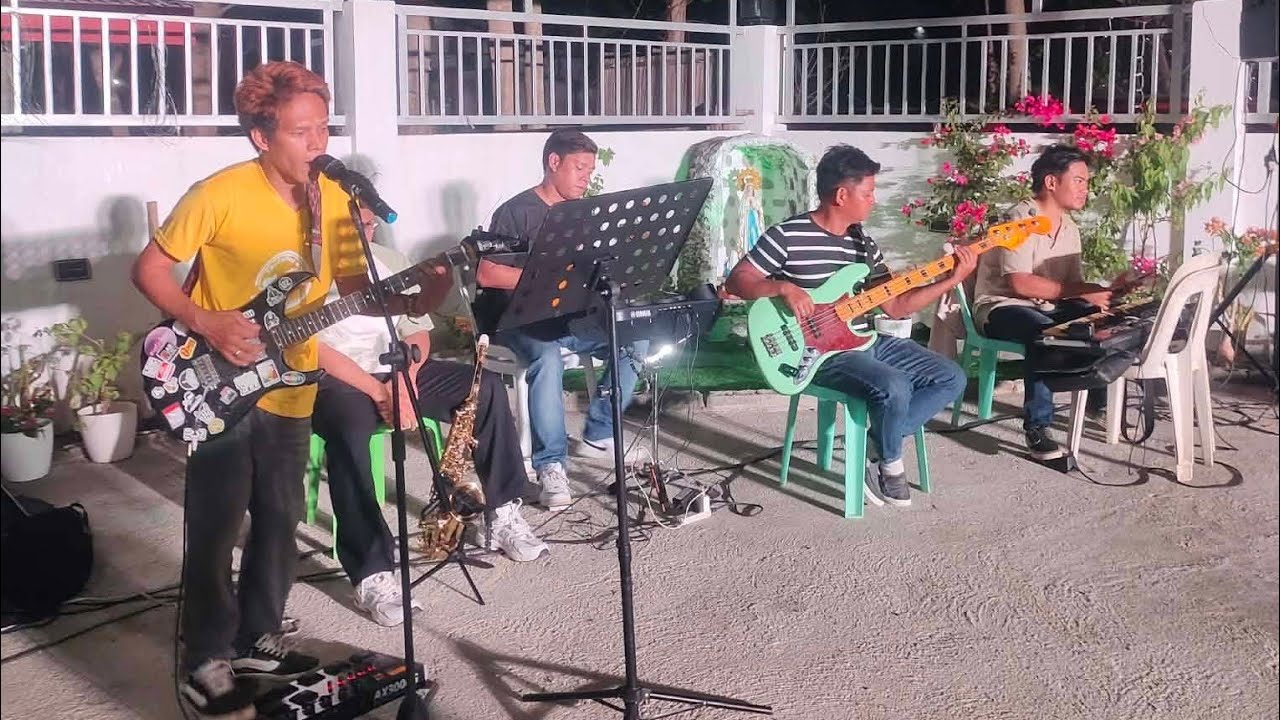 214 COVERED BY THE COFFEE BLEN BAND ABRA 