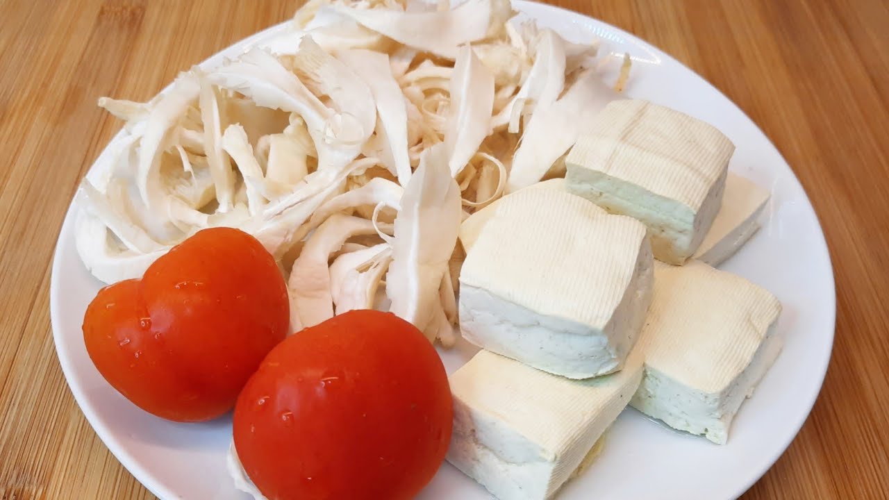 SETELAH TAHU RESEP INI SIAP-SIAP NAMBAH NASI !!! TOMAT TAHU JAMUR