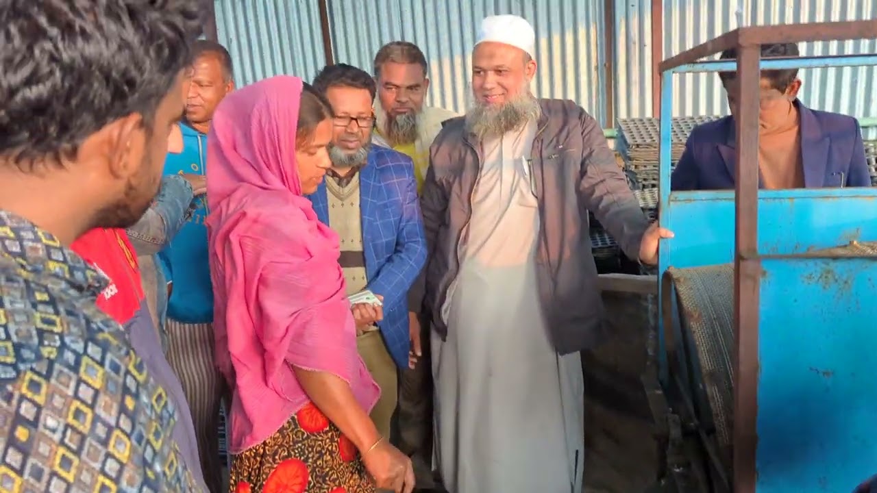 আমার গুরু সবসময়ই হাসিখুশিতে ক্লাস নেন ও বোঝান🫶।বারি উদ্ভাবিত কম্পো স্ট সার সেপারেটর