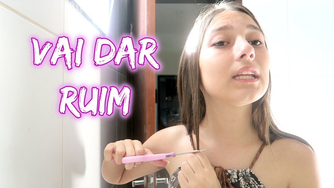 CORTOU O CABELO MAIS CURTO AINDA| CORTANDO O CABELO SOZINHA EM CASA