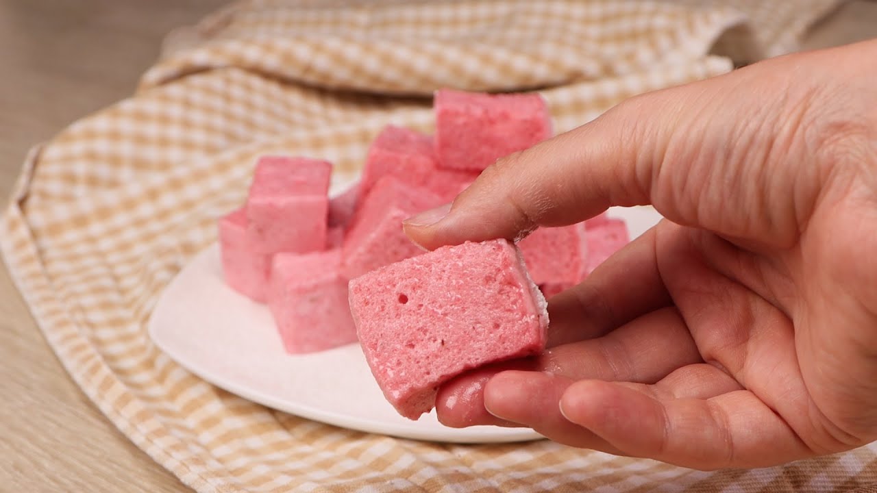 Easy Strawberry DESSERT 🍓Only 3-Ingredients in 1 minute🍓 STRAWBERRY clouds!