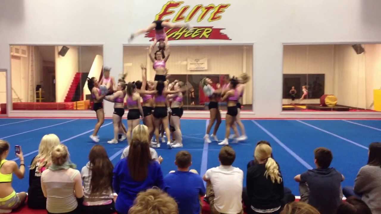 Elite Cheer Stars Worlds Showing 2013