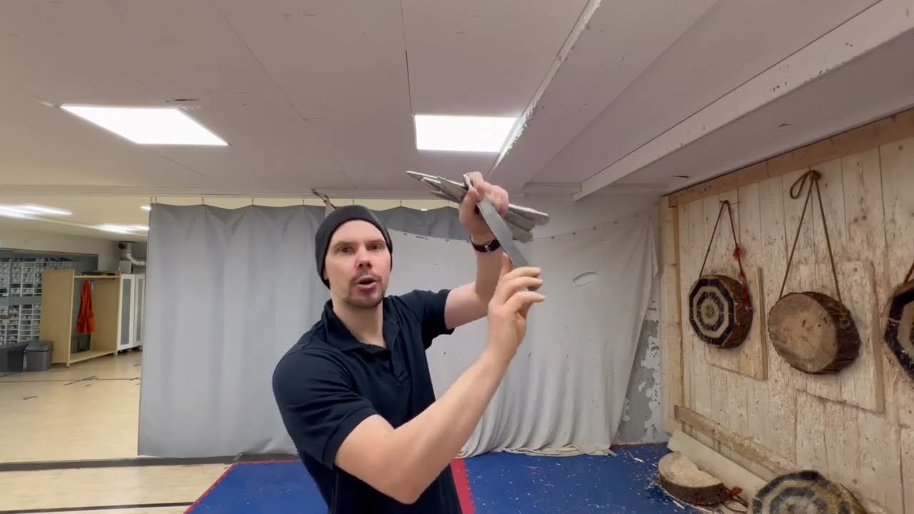 How to do a simple wave throw