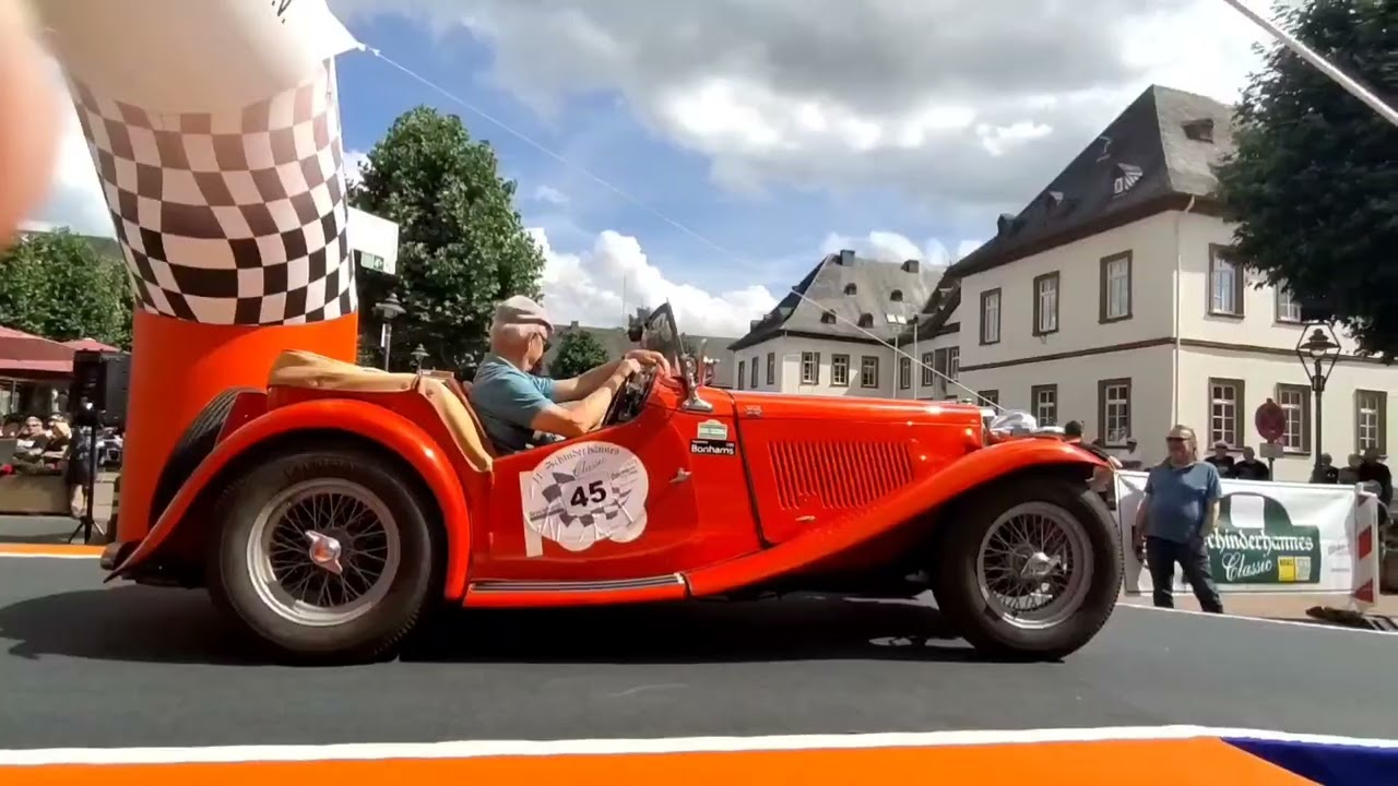 Simmern/Hunsrück Oldtimershow mit allem Drum und Dran!