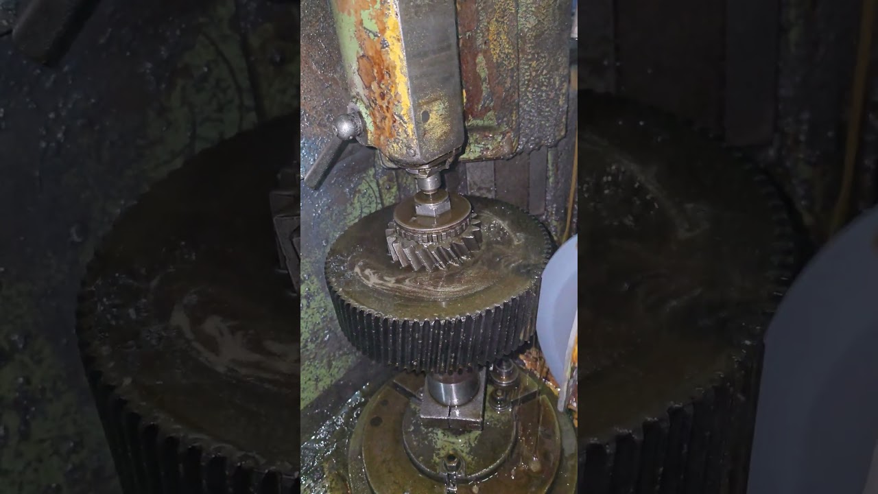 20MNCR5 GEAR TEETH GRINDING #mkmachinetools #eotcrane #20MnCr5 #cranedutygearbox