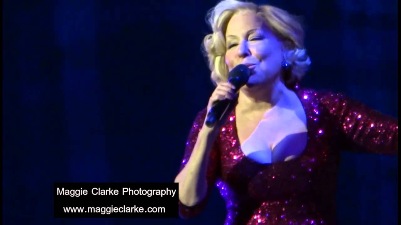 Bette Midler   Wind Beneath My Wings   Brooklyn 2015 W