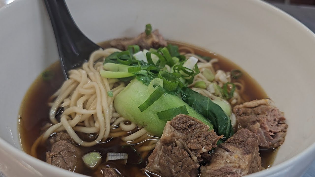 *2026/02/16/永和區 不可不喝奶昔屋&小郭牛肉麵+樂華夜市【食之記憶】