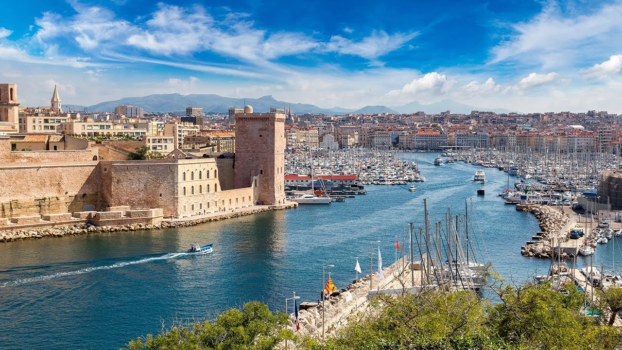 The Most BEAUTIFUL Port City In The World