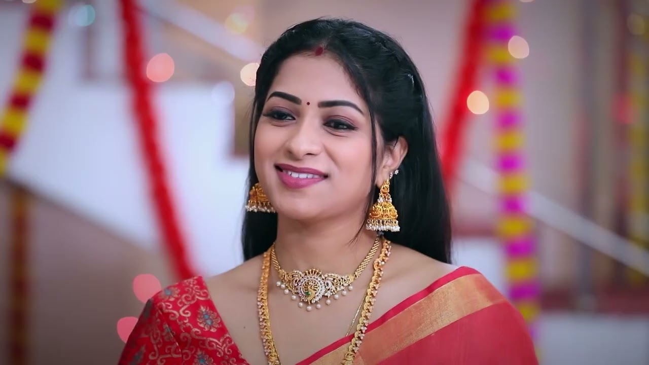 Parvathy Accepts the Ancestral Sword - Sembaruthi - Full Ep 1263 - Zee Tamil