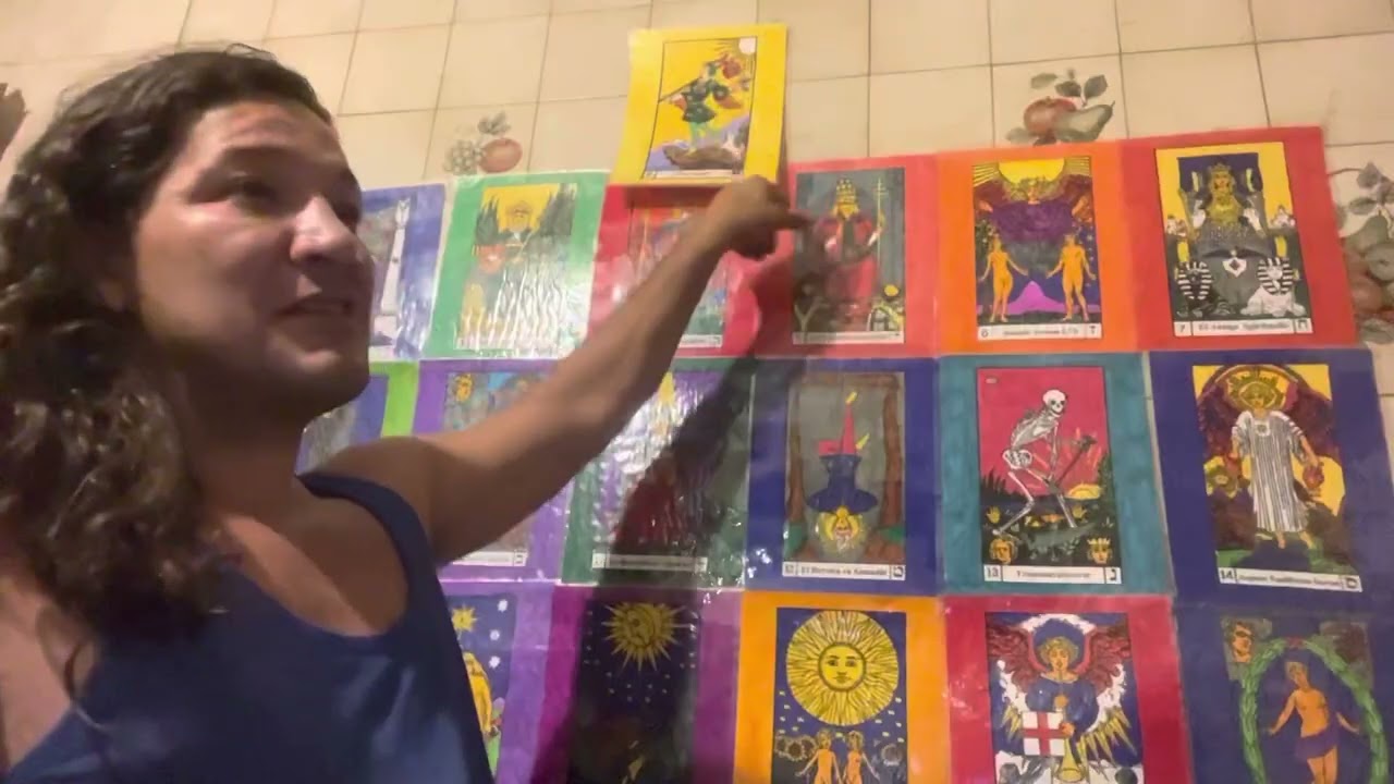 Mi hijo 20 años VE visitantes de dormitorio y otros seres  SOMOS PORTALES I HAY PORTALE