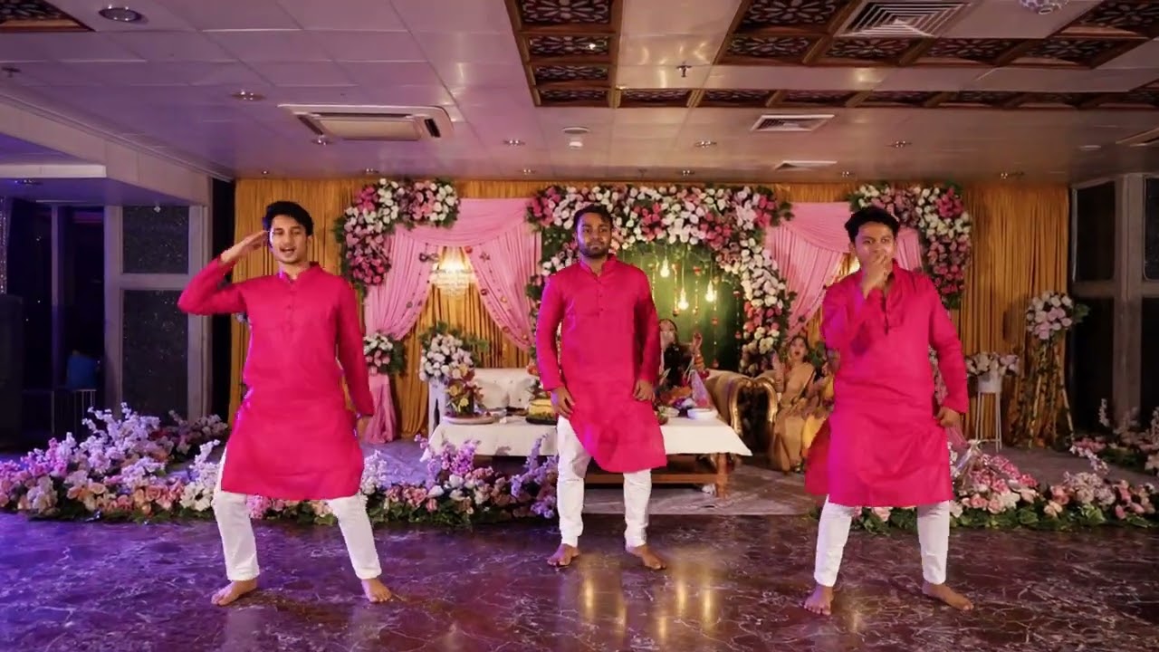 Bangladeshi Holud Night Dance || Bride Squad Dance || Wedding Mashup Dance || Samir Choreography 