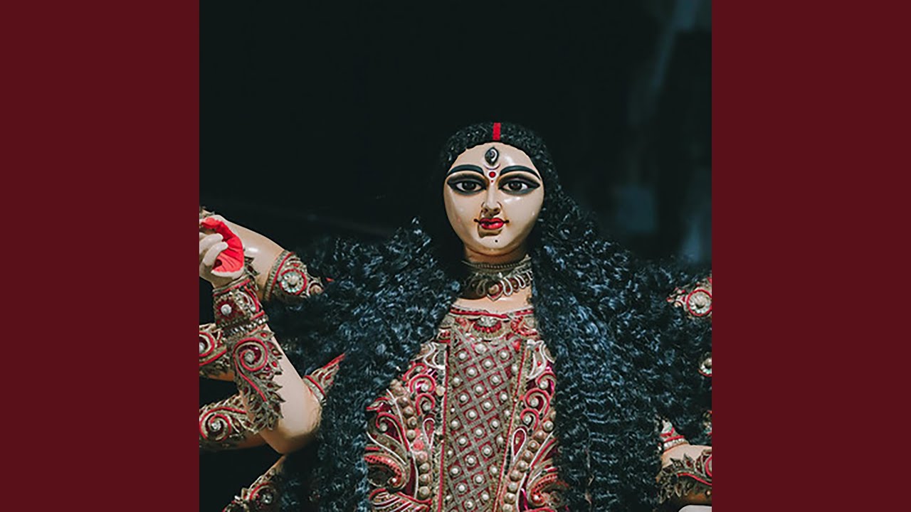 Aaiye Aaiye Maa Chokanan Leke Kalli Ne Gail