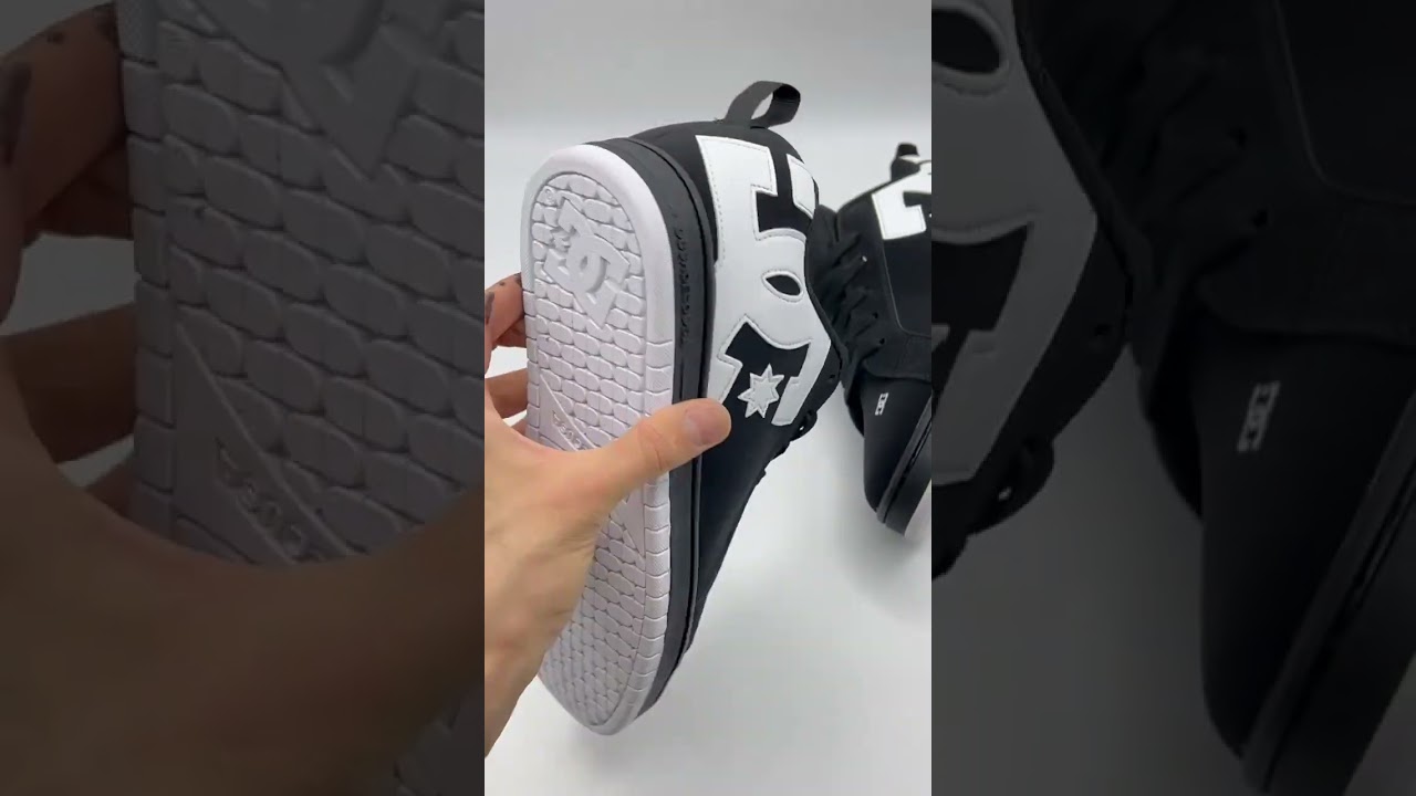 DC Court Graffik Black