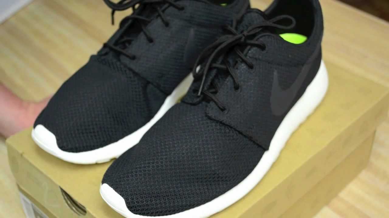 Nike Roshe Run Review + Model